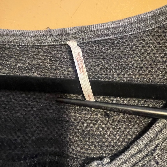 Free People S/P Oversized Raw Edge Sweatshirt Lace trim - Picture 7 of 12